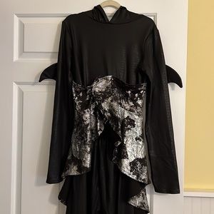 Girls black dragon 3 piece Halloween costume size 10